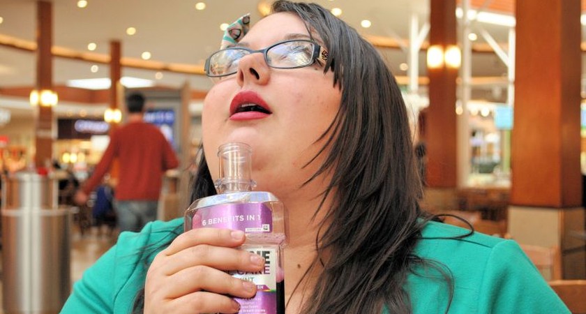 Burnos skalavimo skystis be alkoholio