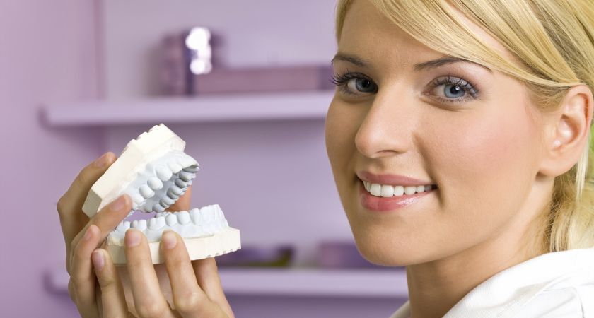 blogo burnos kvapo priežastys